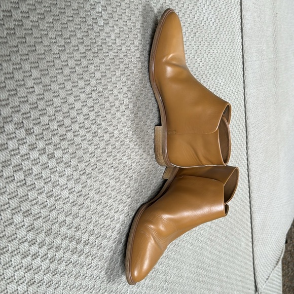 Everlane Leather Booties - Picture 5 of 6